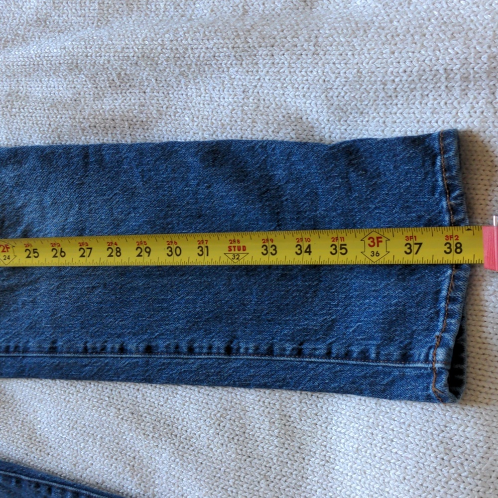 New Madewell slim boy blue jeans.  Size 28.  38" long Medium Blue Wash, Premium - Picture 7 of 9